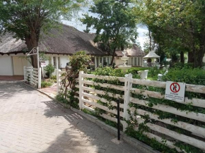 Thatch Haven Guesthouse